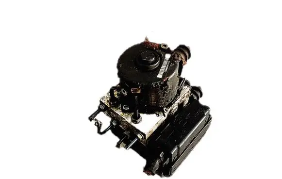Volkswagen Golf V ABS Pump 1K0907379Q 1K0614518