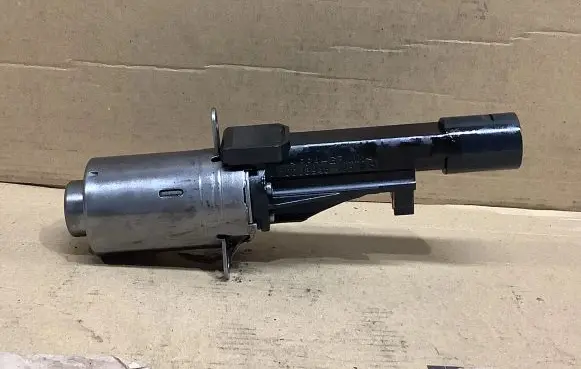 BMW X5 G05 Valve oil control 7603979 10003948