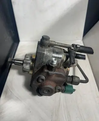 Opel Astra H Fuel injection high pressure pump 8981030281 03161 HU2940000503