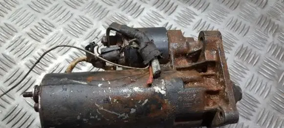 Renault Scenic I Starter motor 1005821068