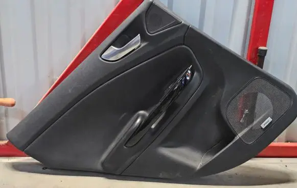 Alfa Romeo Giulietta Rear door card panel trim
