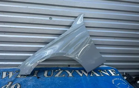 Mercedes-Benz E W214 Fender A2148810300
