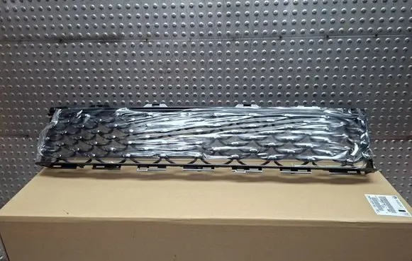Fiat 500 Front bumper lower grill S26336993 735619520