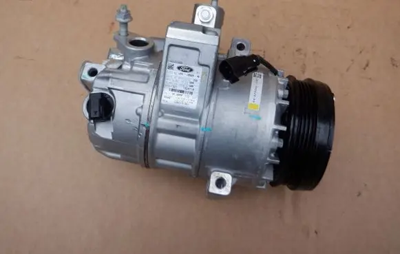 Ford Transit Air conditioning (A/C) compressor (pump) LK4119D629AG