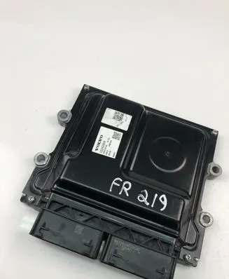 Volvo V60 Engine control unit/module 32242005