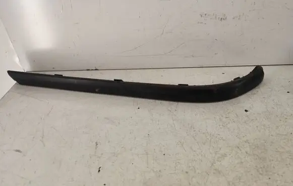 Ford Mondeo Mk III Front bumper splitter molding 0986B 1S7117C773B