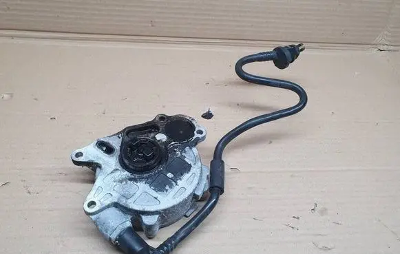 Skoda Yeti (5L) Vacuum line/pipe/hose 1K0612041HP