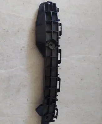 Toyota Auris E180 Rear bumper mounting bracket 5257602091