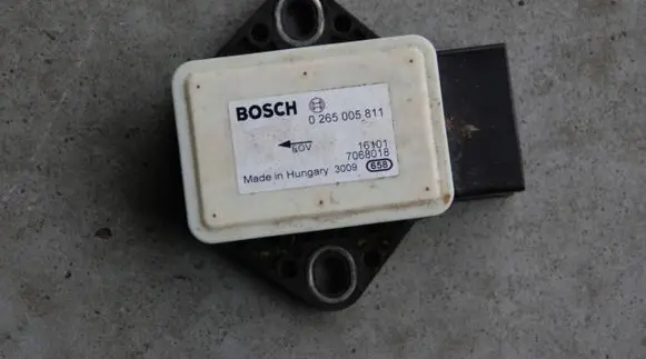 Audi A6 S6 C6 4F ESP acceleration yaw rate sensor 0265005618