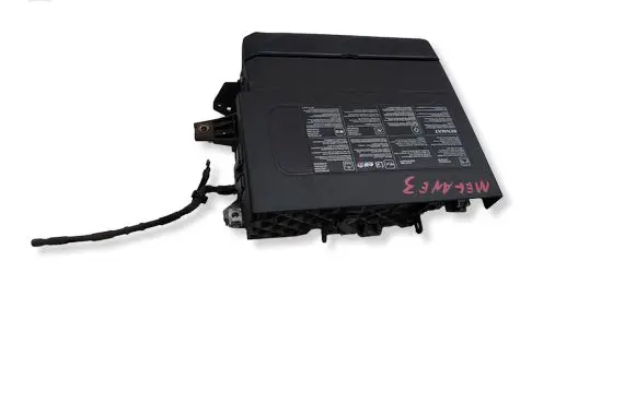 Renault Megane III Battery box tray 