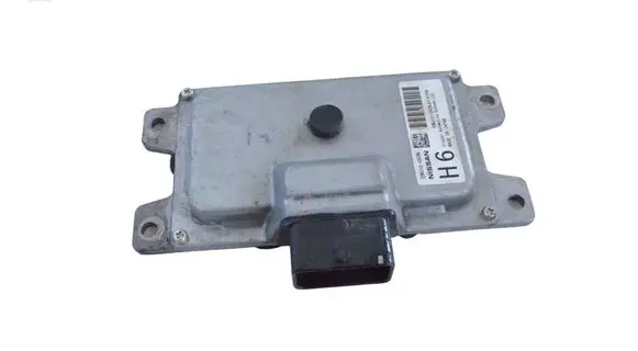 Nissan Juke I F15 Gearbox control unit/module EMU10080NA1