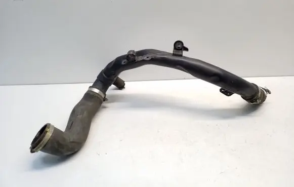 Volkswagen Jetta VI Air intake hose/pipe 1K0145832AA 5N0145840G