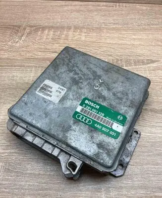 Audi 100 S4 C4 Engine control unit/module ECU 4A0907401 0281001128