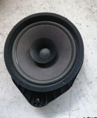 Opel Astra J Front door speaker 22889819 131Q17
