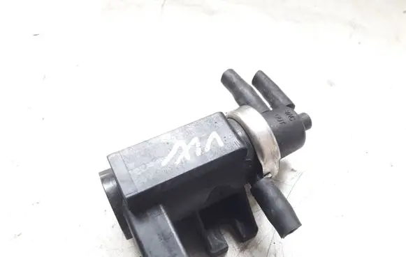Vacuum valve