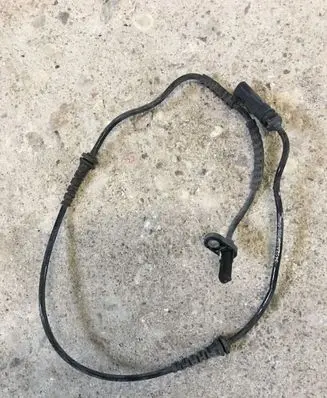 BMW 7 F01 F02 F03 F04 ABS brake wheel speed sensor 0265007982 34526784902 6784902