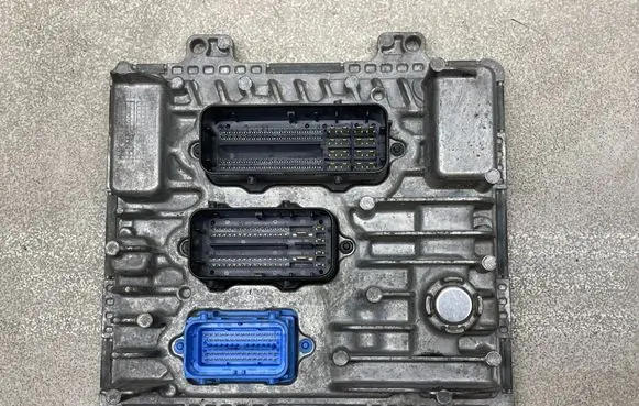 Opel Zafira C Engine control unit/module 55494205 395357783