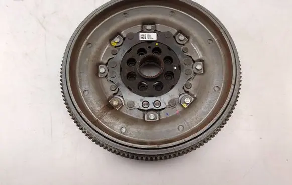 Audi A3 8Y Dual mass flywheel 050121 05L105266J 0002045