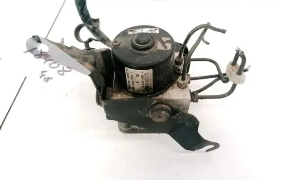 Ford Fiesta ABS Pump 2S612M110CE 2S61-2M110-CE