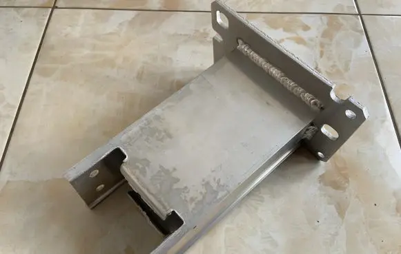 Porsche Macan (95B) Front bumper support beam 8R0807133A 8R0807133