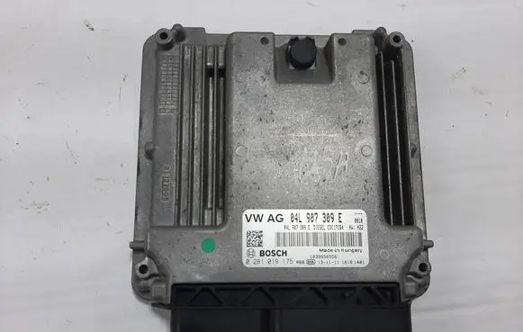 Seat Leon (5F) Engine control unit/module 04L907309E