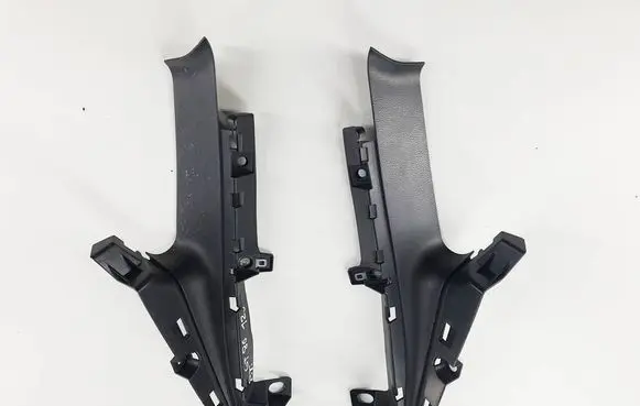 Toyota GT 86 (D)pillar trim (top) 94013CA10A-gt 94013ca10a