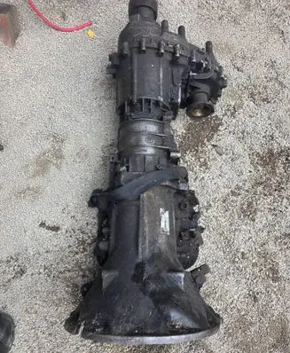 Jeep Grand Cherokee (WJ) Manual 5 speed gearbox P52119842AA
