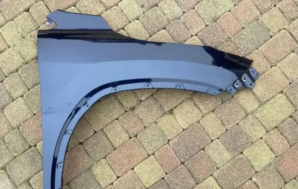 Lexus RX 450H Fender