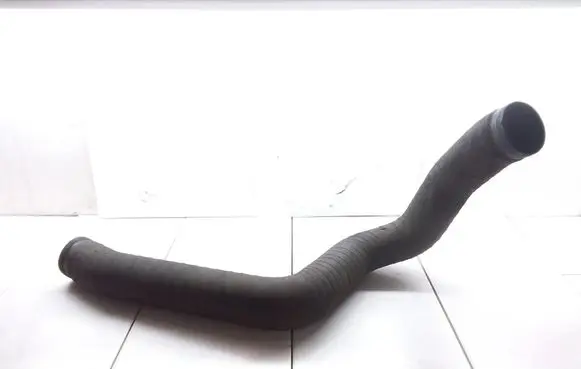 Chrysler Voyager Intercooler hose/pipe 06995658A 04612533AB