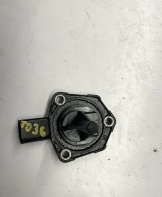 Volkswagen Jetta VII Oil level sensor 04E907660C 04E907660