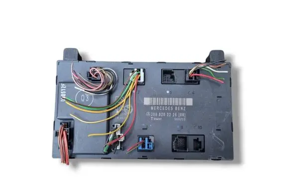 Mercedes-Benz CLK A209 C209 Door control unit/module 2098202226