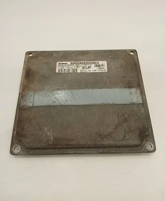 Ford Fiesta Engine control unit/module 6S6112A650FF S120977315F