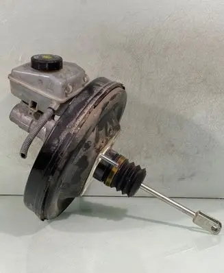 Opel Zafira B Brake booster 13142362