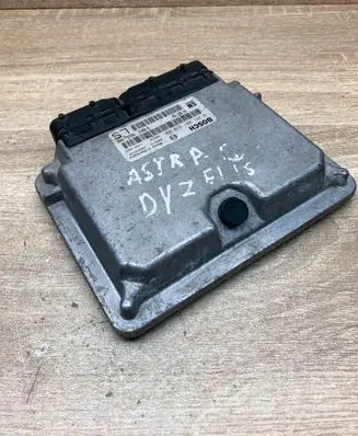 Opel Astra H Engine control unit/module ECU 90589736 0281001670