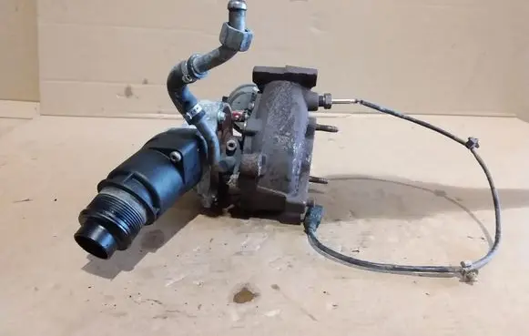 Audi A4 S4 B8 8K Turbo 03L145701D