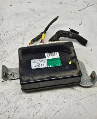 Hyundai Tucson JM Comfort/convenience module 954002E210
