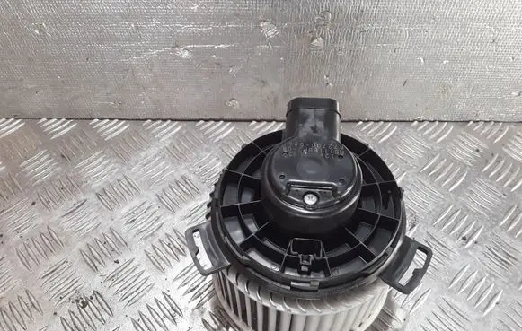 Mazda 3 II Heater fan/blower 8727000861