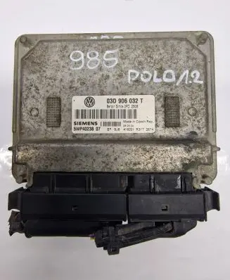 Volkswagen Polo Engine control unit/module 03D906032T