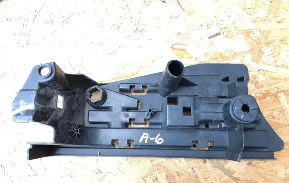 Audi A6 S6 C6 4F Tool box 4F5012111