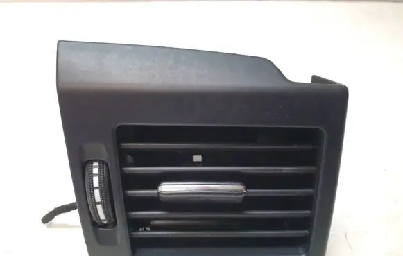 Mercedes-Benz GLK (X204) Dashboard side air vent grill/cover trim A2048305654