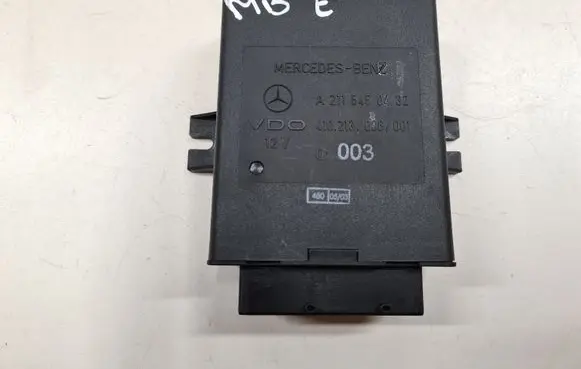 Mercedes-Benz E W211 Light module LCM A2115450432