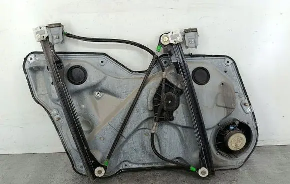 Seat Leon (1M) Front door window regulator with motor 1C1959802A