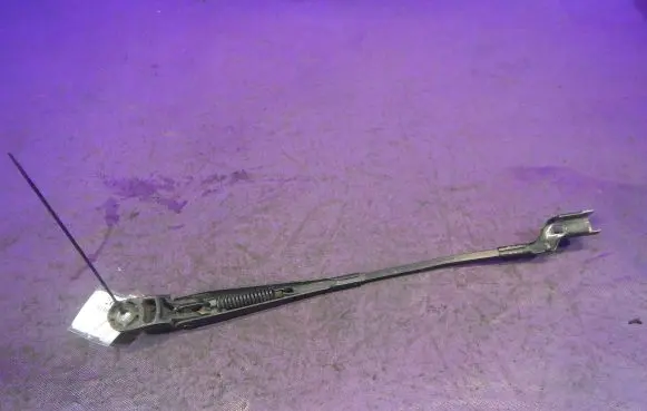 Skoda Roomster (5J) Front wiper blade arm 5J1955409B