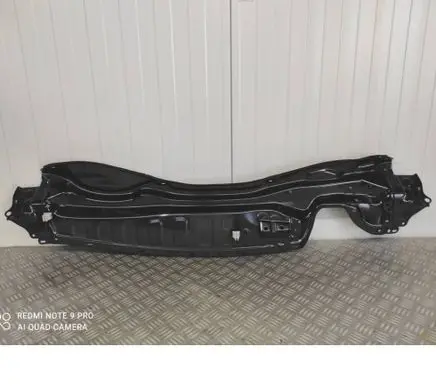 Toyota Yaris Wiper trim 