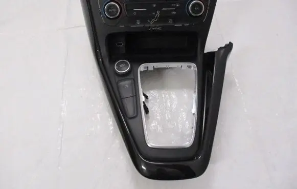 Ford Focus Climate control unit F1ET18C612AF