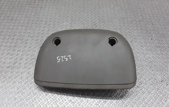 Hyundai Santa Fe Third/center stoplight