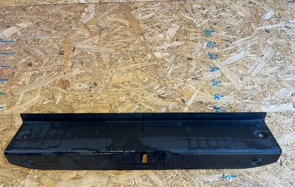 Mercedes-Benz S W221 Trunk/boot sill cover protection A2216900441 S2507R031-M A2216900041