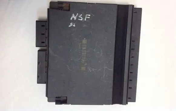 Mercedes-Benz S W220 Seat control module 2208206826