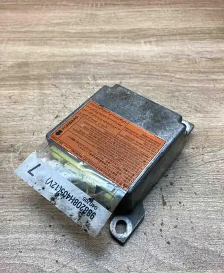 Nissan X-Trail T30 Airbag control unit/module 988208H405 040705