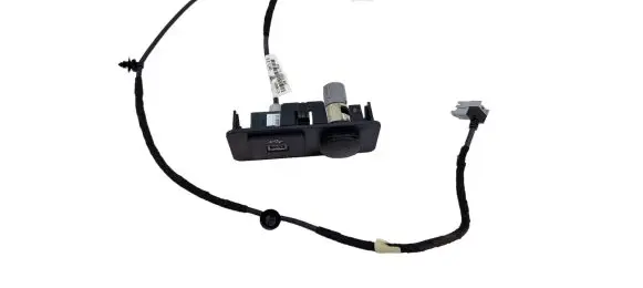 Ford Fusion II USB socket connector HG9T14G332 HG9T14G332AB HS7T14D202
